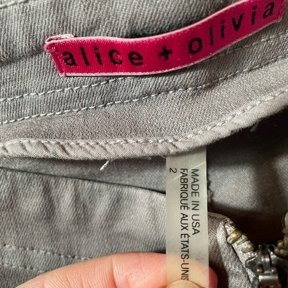 Alice + Olivia gray leggings/jeggings - Picture 11 of 11
